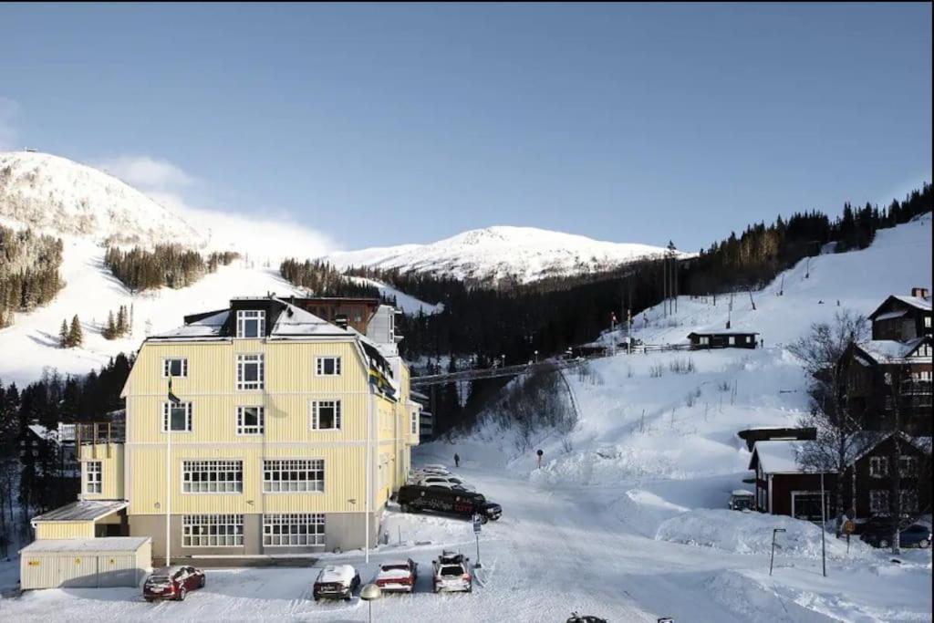 Slope-Side Fun Ski-In Ski-Out Retreat For 3 オーレ エクステリア 写真